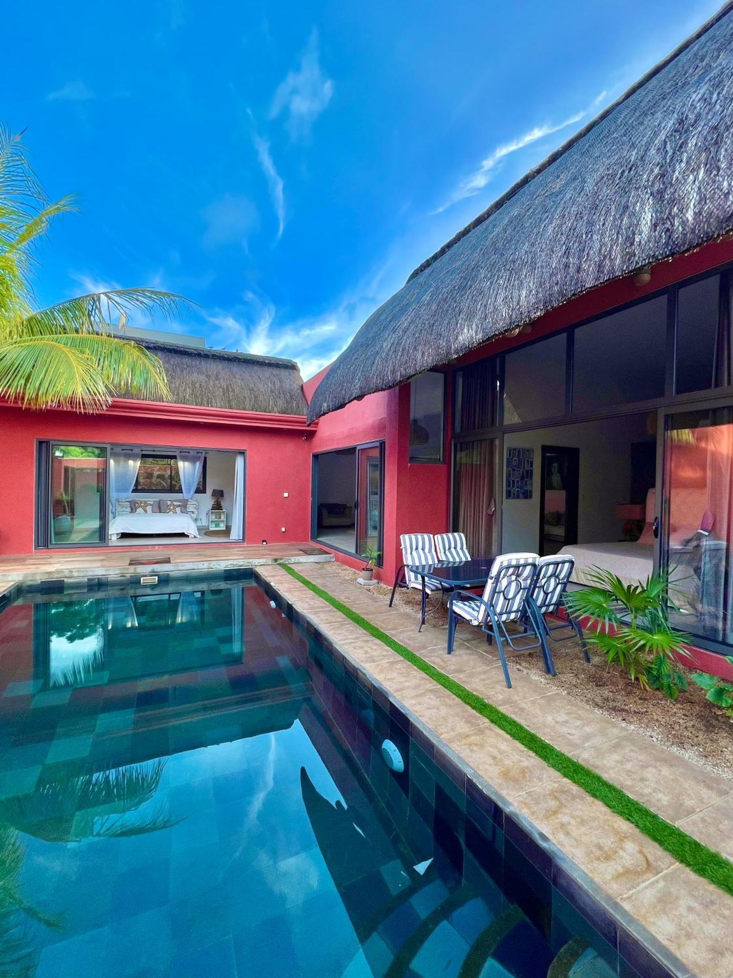 Laurada - Tropical With Private Pool * Pointe-aux-Piments